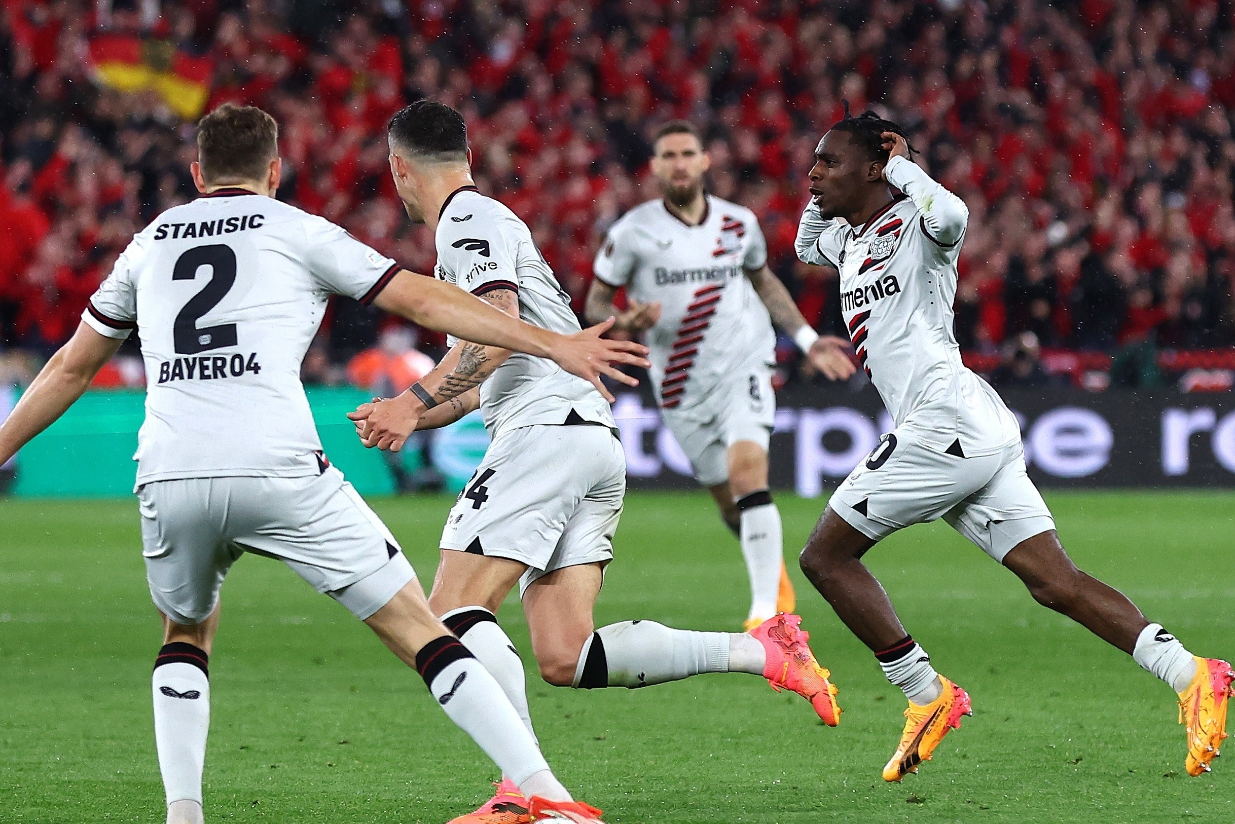 关于意甲清晨再迎强敌；本菲卡止住颓势；主帅态度：更衣室稳定；细节决定成败的信息