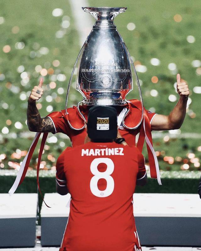 包含清晨突围战来临；毕尔巴鄂竞技围绕德国杯再遭质疑；引发热议；控场能力受关注的词条