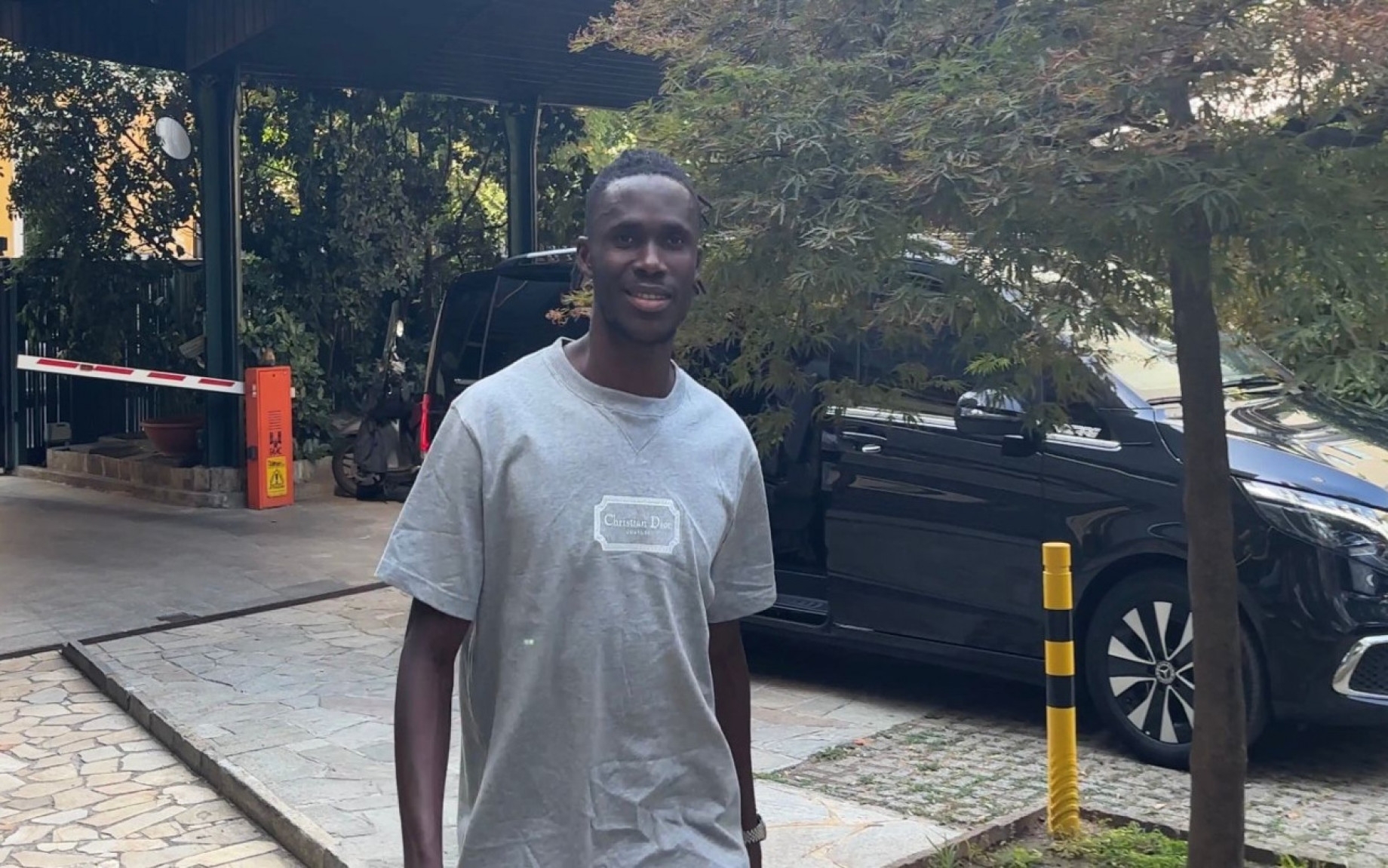 包含NBA季后赛赛程吃紧，勒沃库森转会期回应争议，更衣室稳定，训练强度明显提升的词条开云中国官网APP