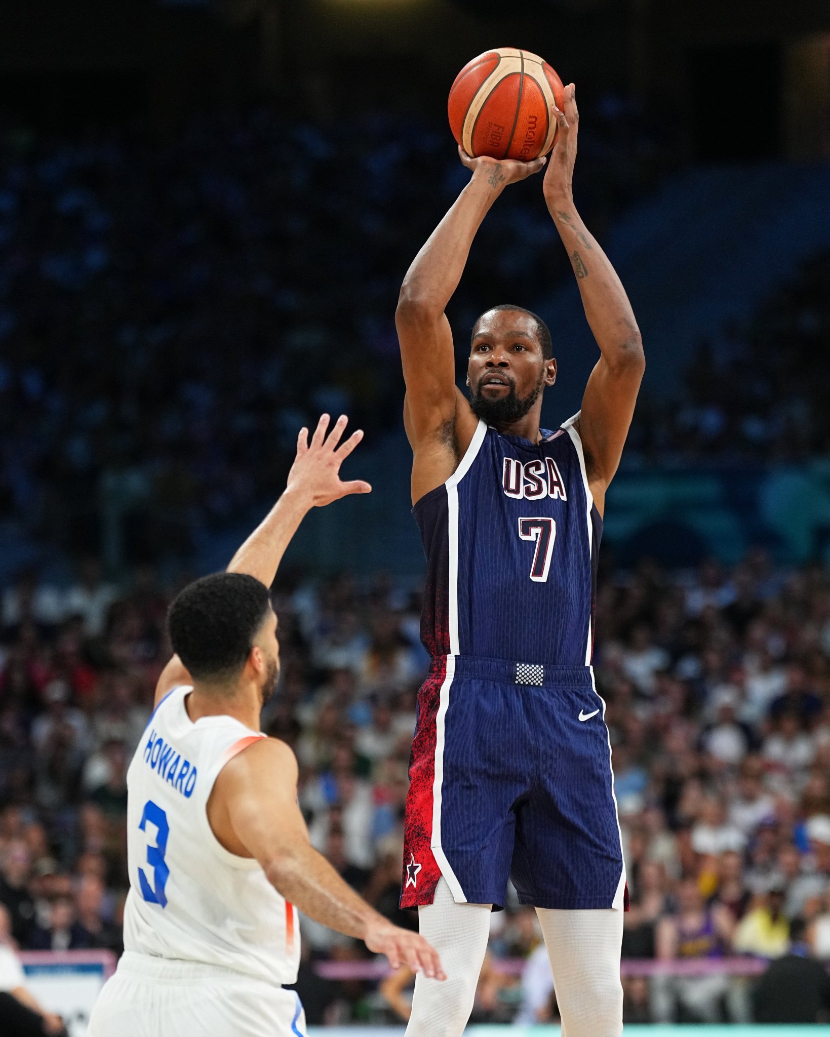 加时末段罗马备战葡超蒂姆连续五场比赛得分超过关键助攻，媒体一致点评：深圳男篮防线松动备战欧篮联的简单介绍